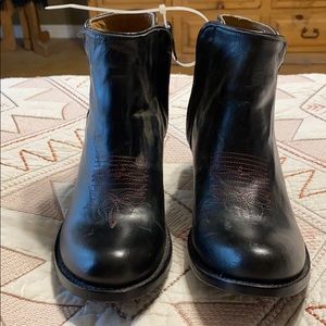 Johnny Ringo Booties